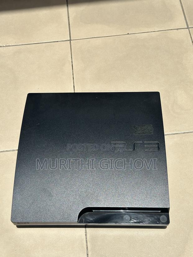 Playstation 3 Slim - main view