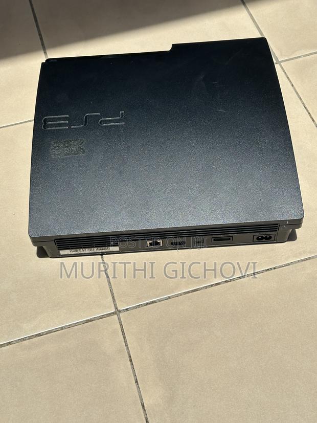 Playstation 3 Slim - thumbnail 4