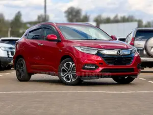 Honda Vezel 1.5 Hybrid 2WD 2019 Red
