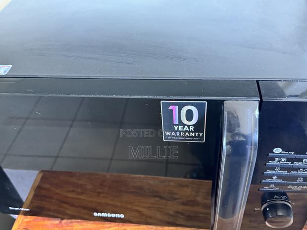 Samsung Microwave - thumbnail 2