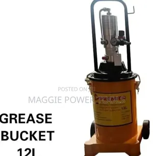 Heavy Duty K-Max Italy Grease Bucket/12l Grease Bucket