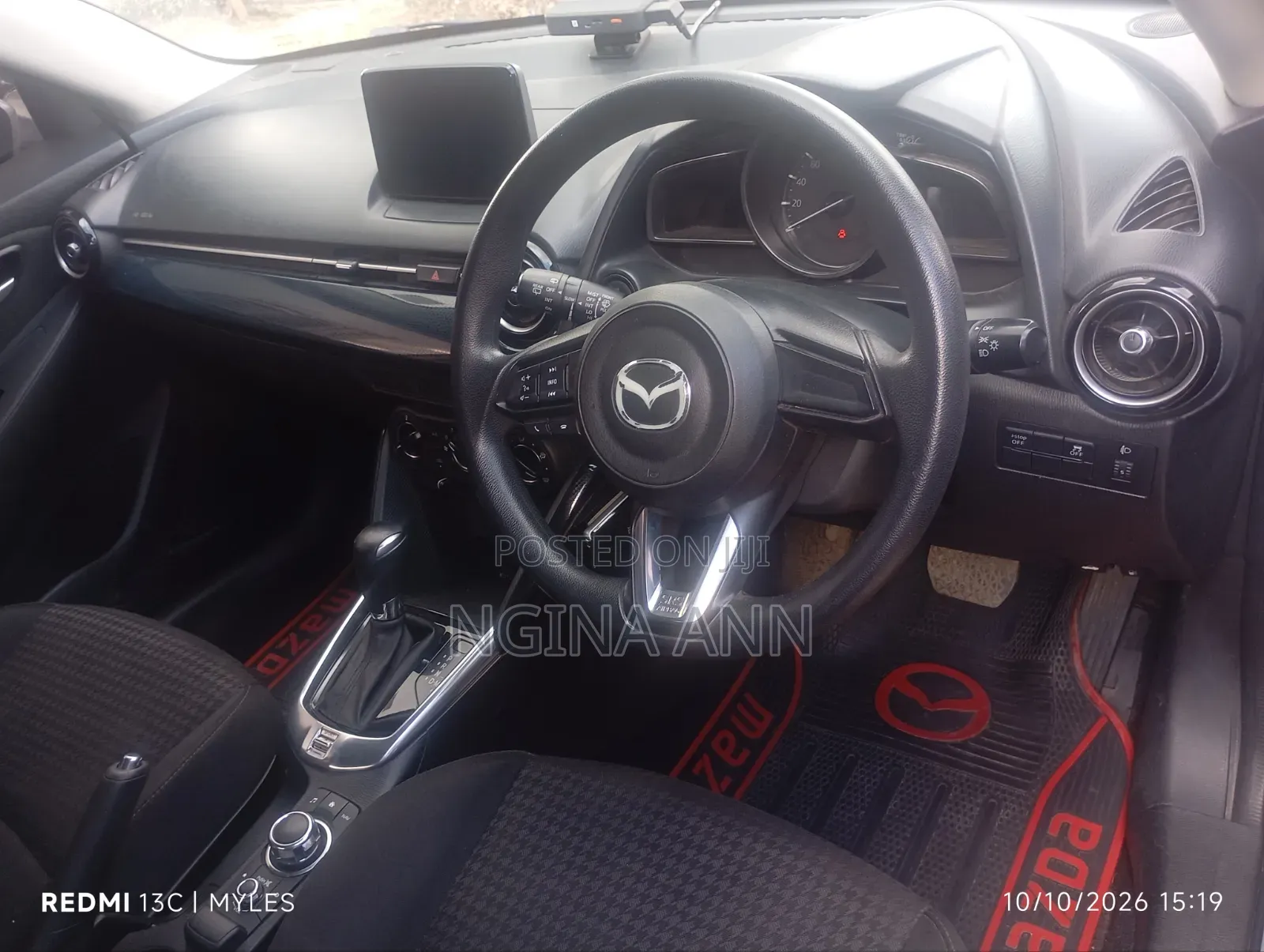 Mazda Demio 2017 Silver