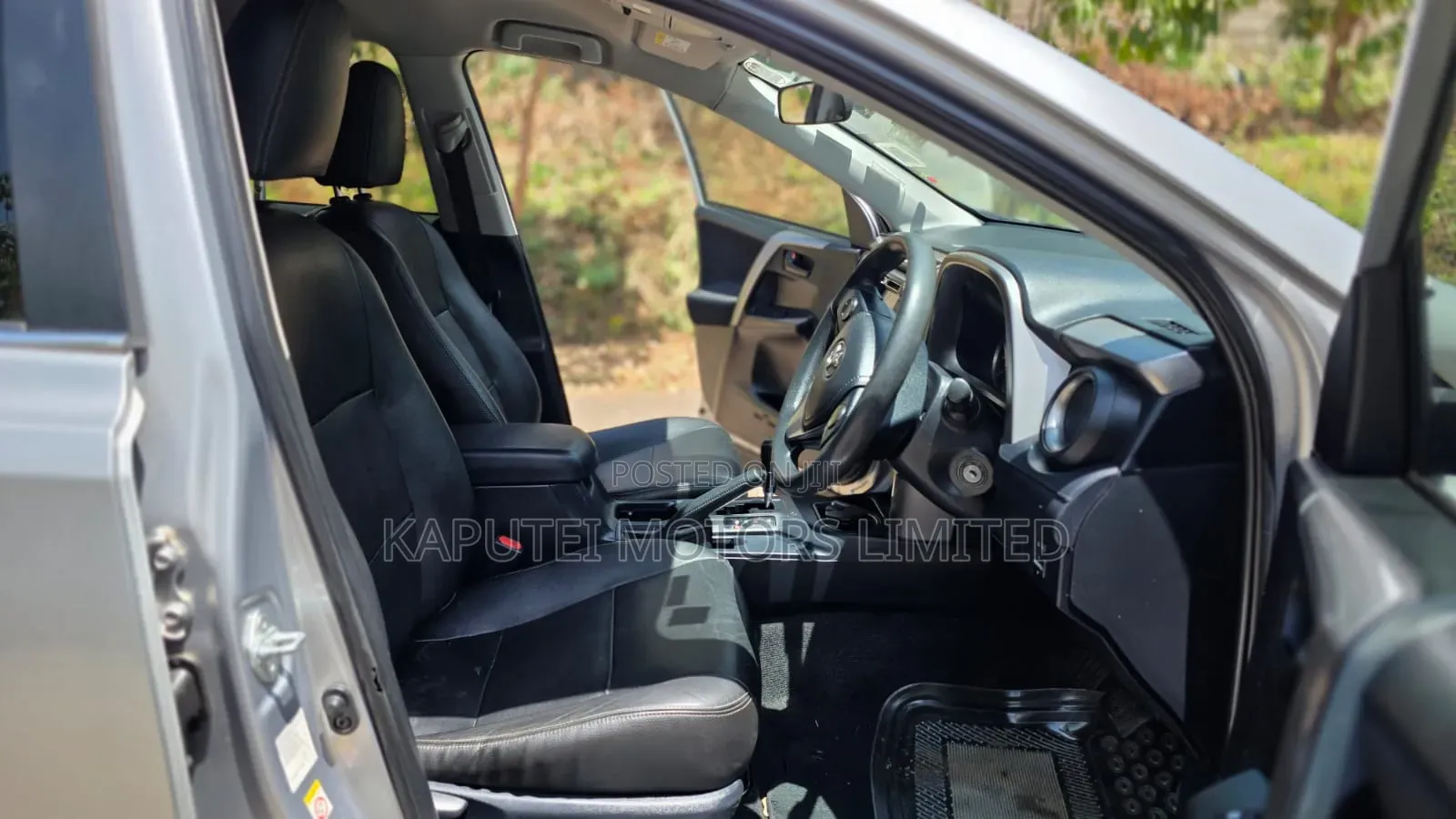 Toyota RAV4 2017 Silver