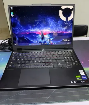 New Laptop Lenovo Legion 5 32GB Intel Core Ultra 9 SSD 1T