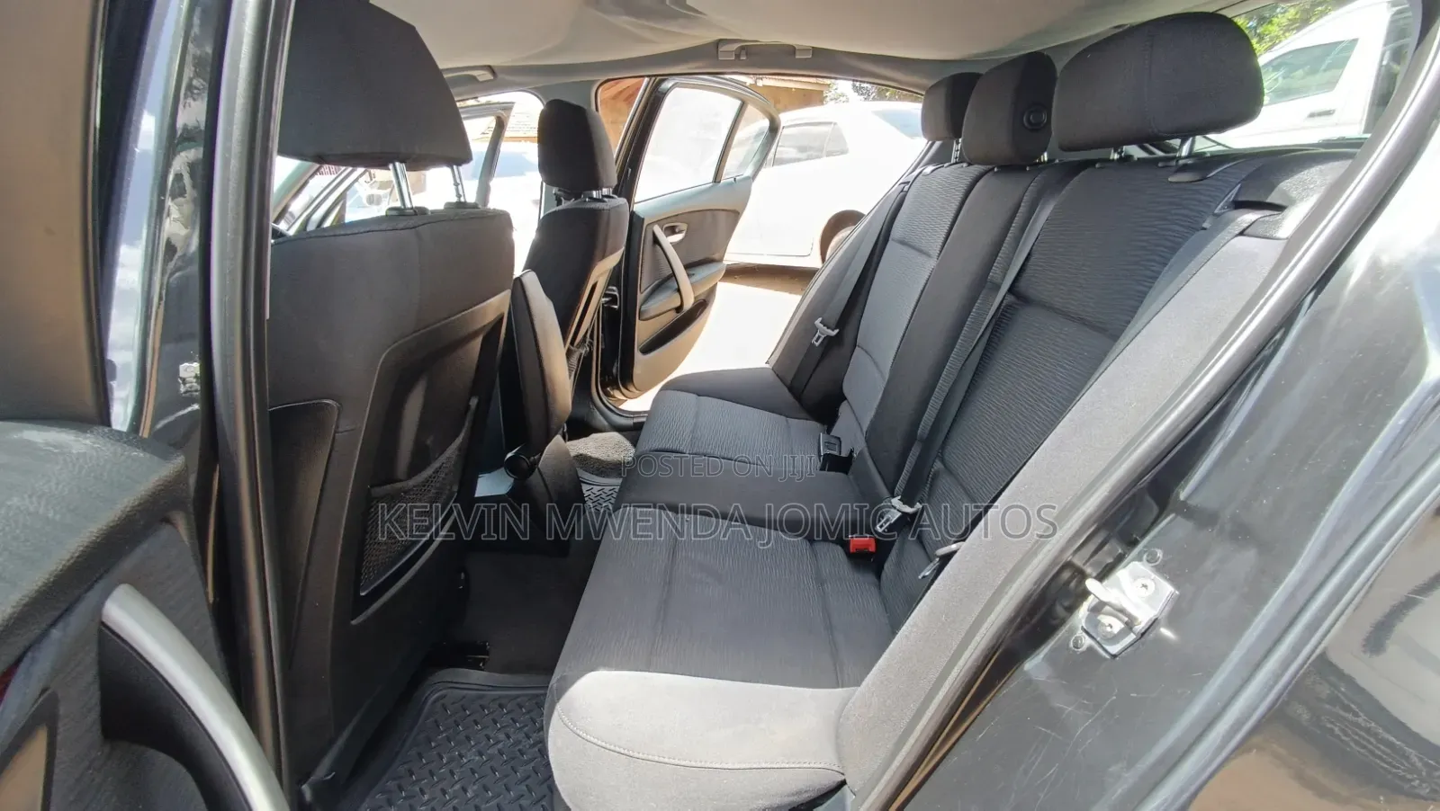 BMW 116i 2011 Black