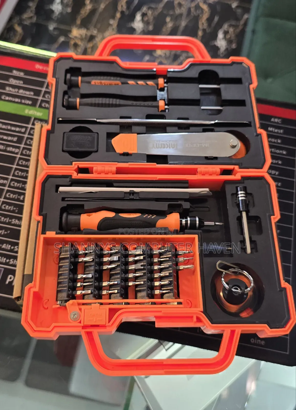 Jakemy 47-in-1 Precision Screwdriver Set CR-V 33 Bits for Electronics
