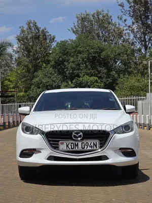 Mazda Axela 2015 White