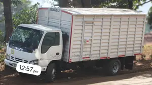 Isuzu NPR 2014