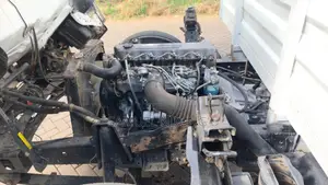 Isuzu NPR 2014