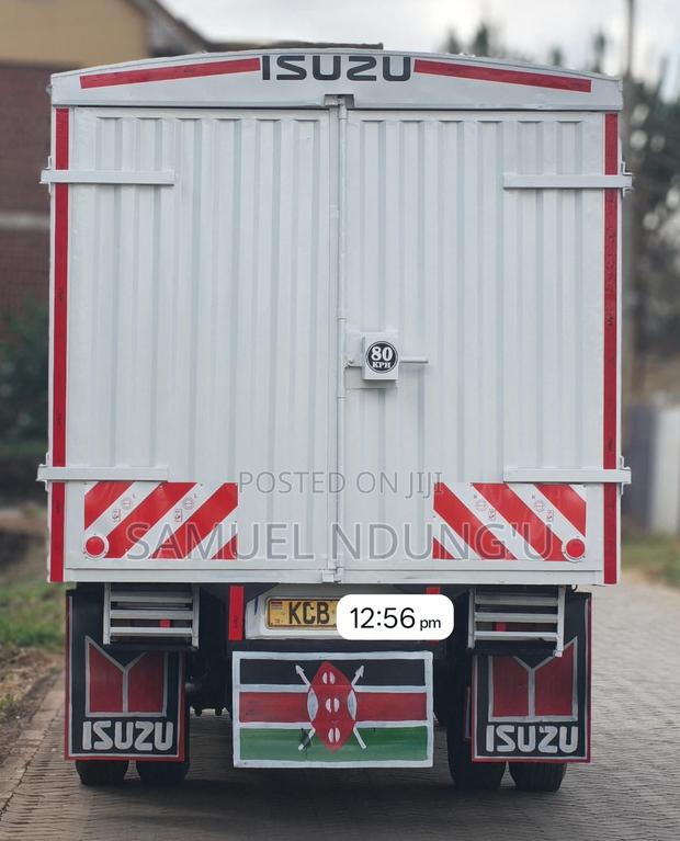Isuzu NPR 2014 - thumbnail 5
