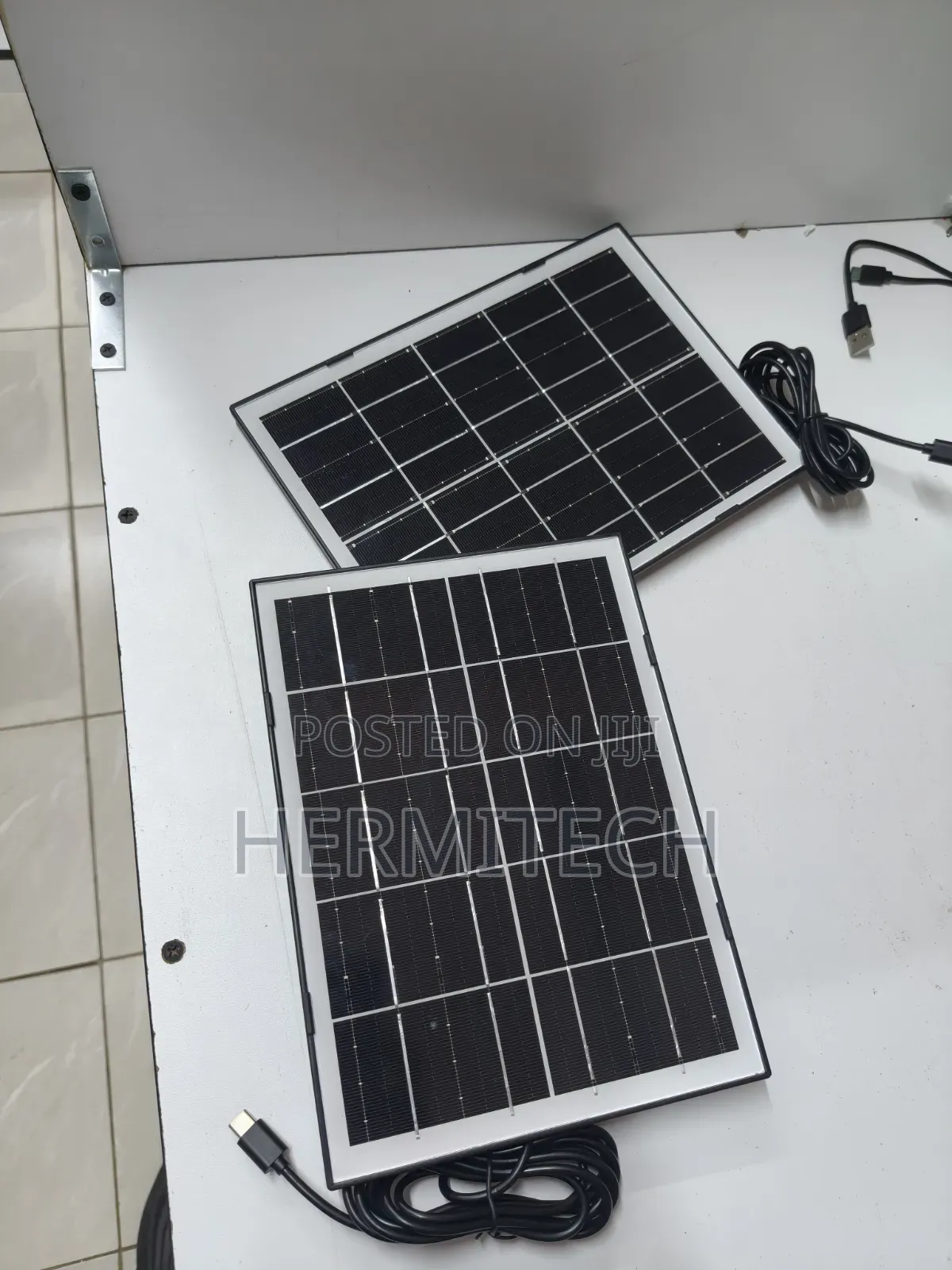 8W Solar CCTV Panel With Type-C Charging Option