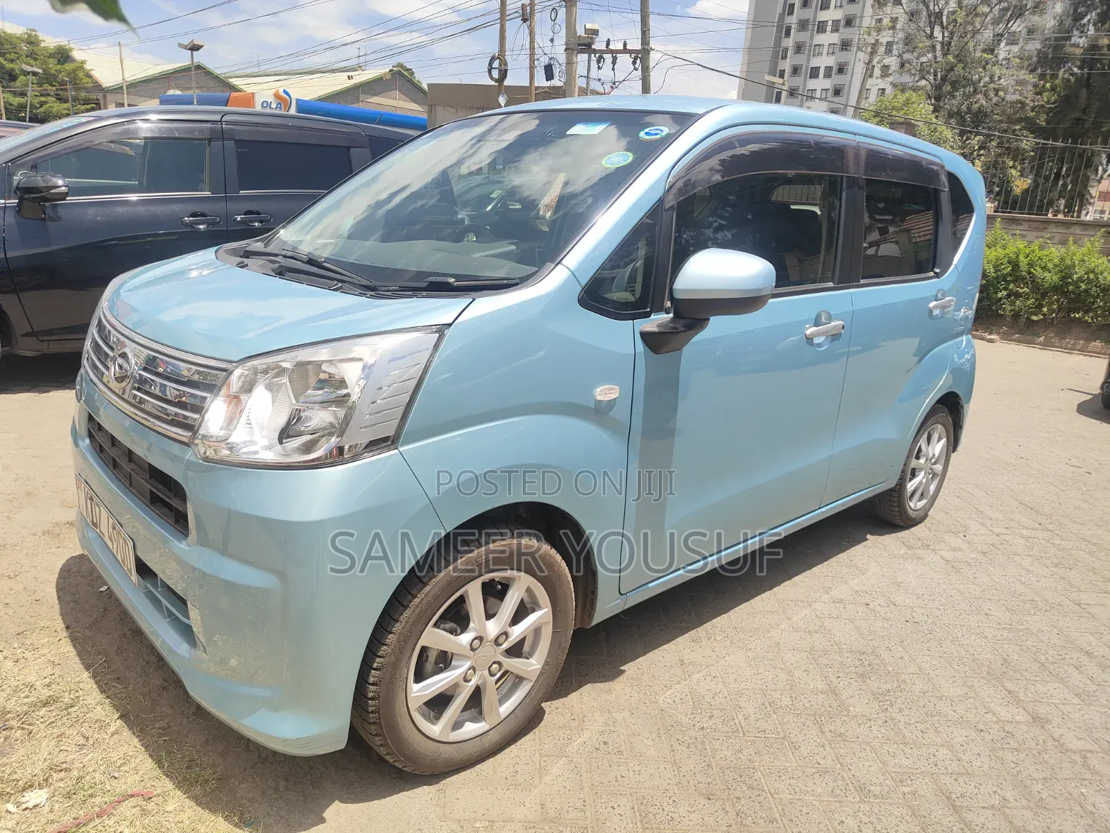 Daihatsu Move 2021 Blue