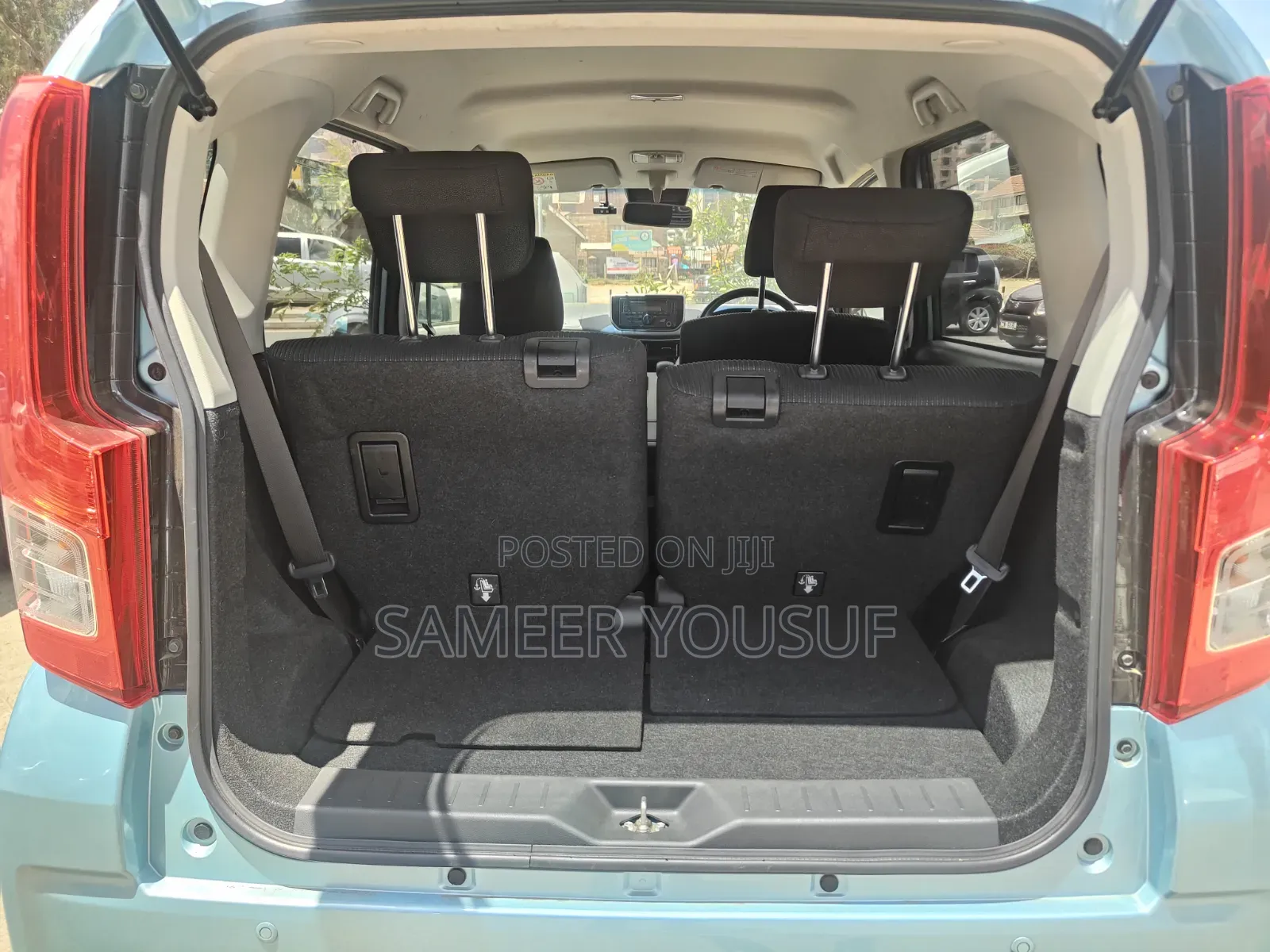 Daihatsu Move 2021 Blue