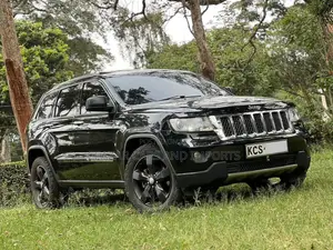 Jeep Grand Cherokee Overland 4x4 2012 Black