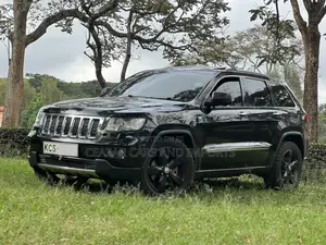 Jeep Grand Cherokee Overland 4x4 2012 Black