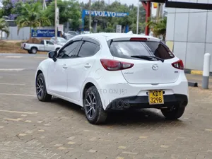 Mazda Demio 2018 White
