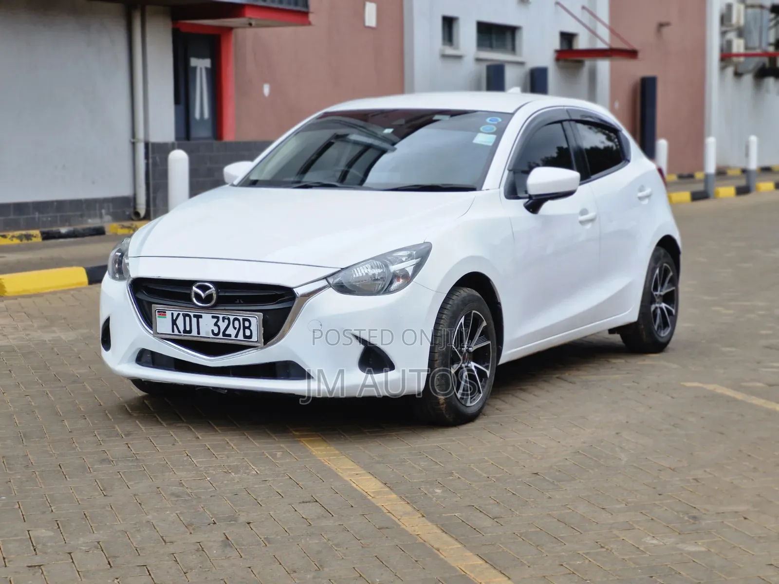 Mazda Demio 2018 White