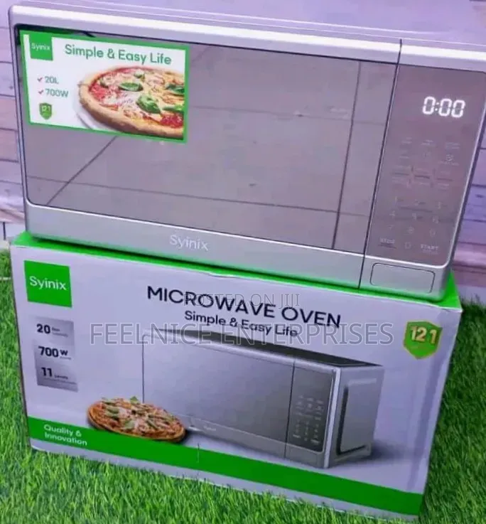 Syinix Digital Microwave 20L.
Silver 
Black