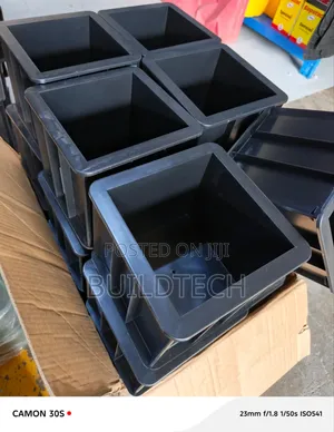 Strong Plastic Cube Moulds for Construction Laboratories