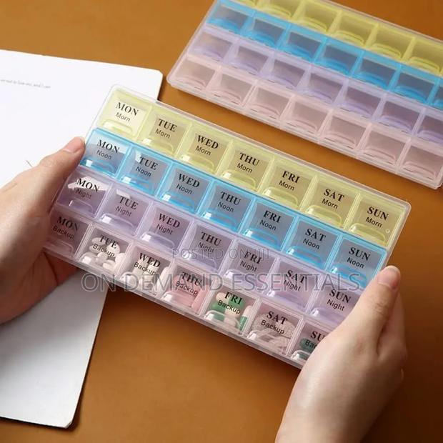 28-Days Pills Organizer/Medicine Box - main view