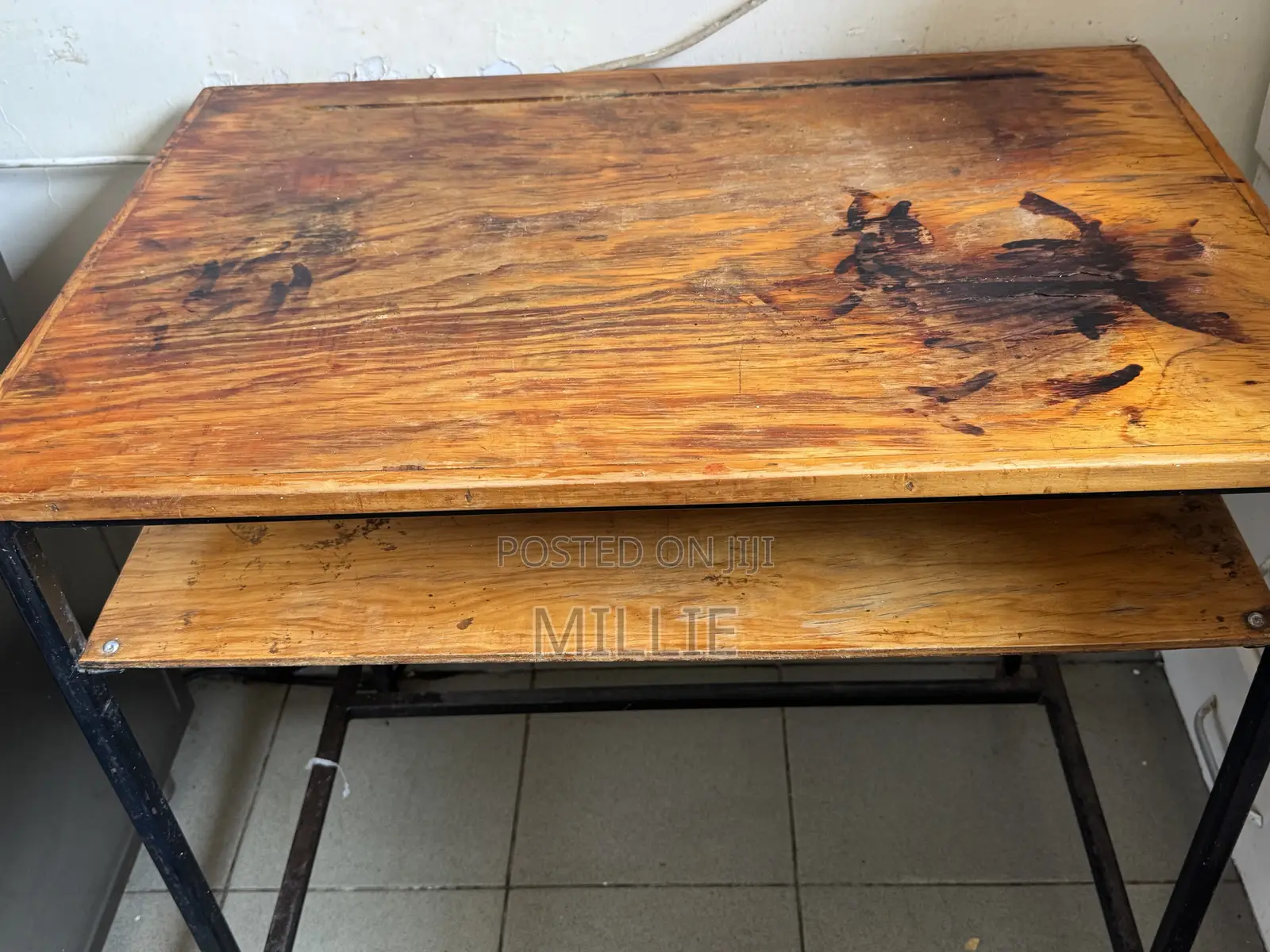 Table on Sale