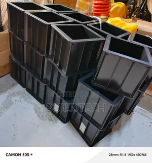 Reusable Plastic Cube Moulds for Concrete Sample Testing