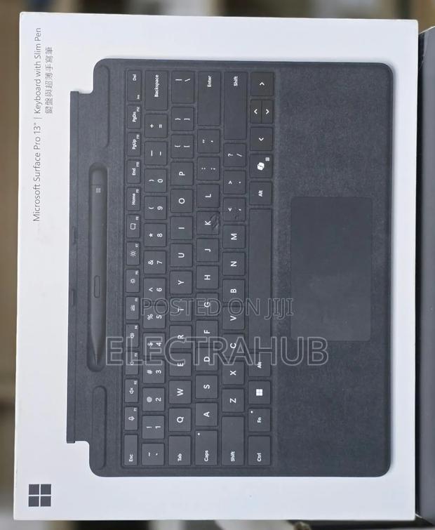 Microsoft Surface Pro 13" Keyboard With Pen - thumbnail 2