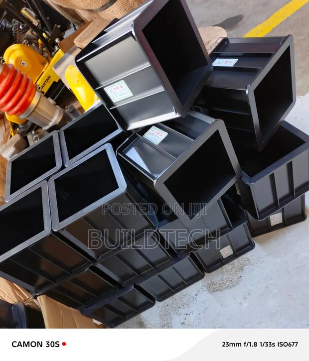 Construction Laboratory Plastic Cube Moulds – Best Deals - thumbnail 2