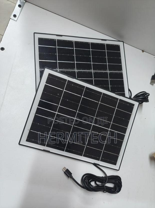Energy-Saving 8W Solar Panel for Wireless CCTV Cameras