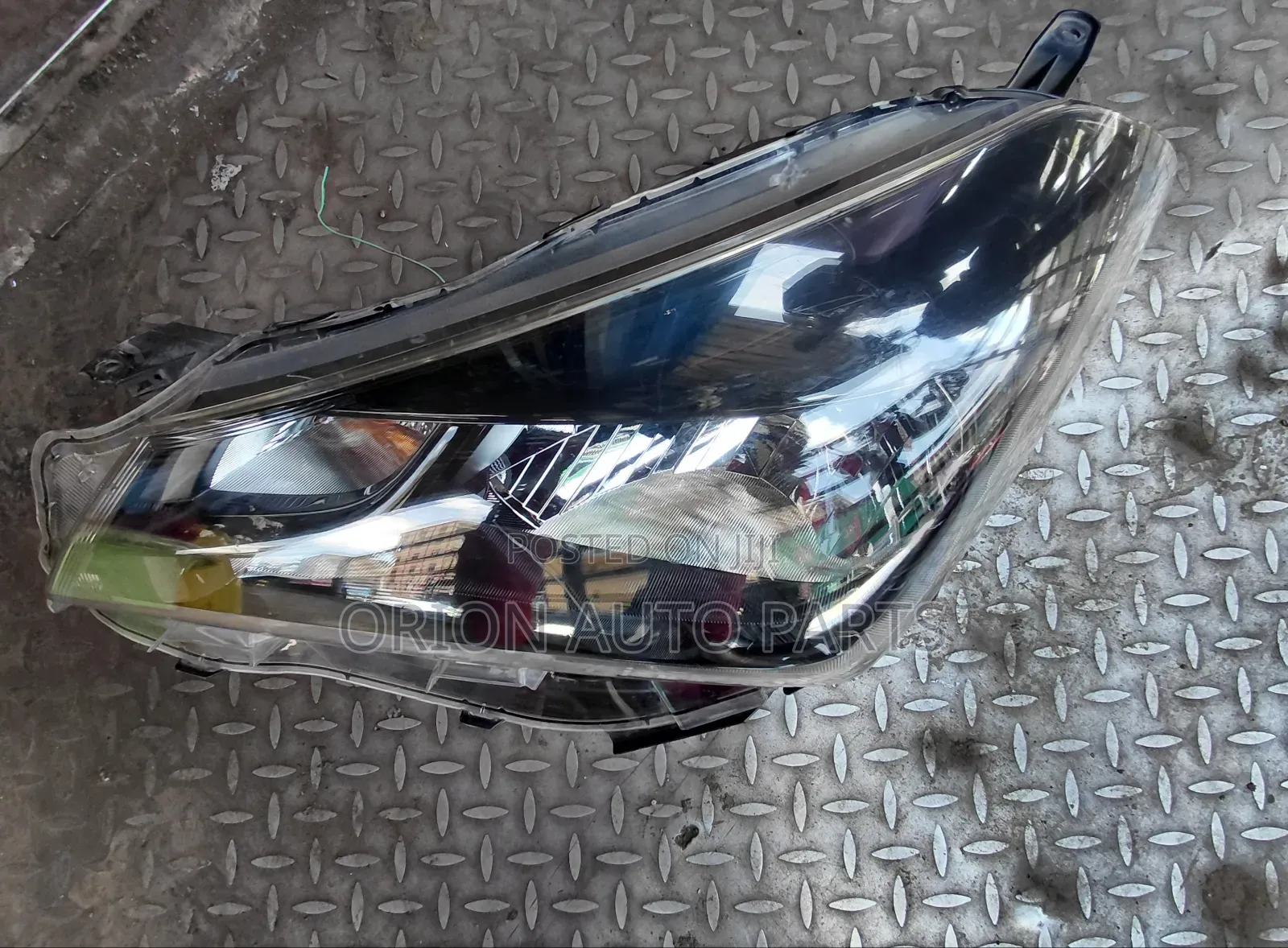 Toyota Vitz 2016