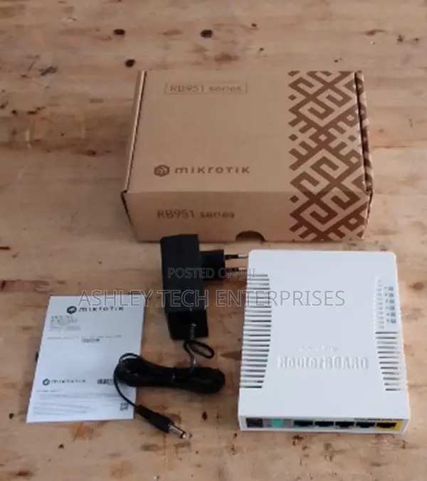 MikroTik RouterBOARD RB951 – Powerful Network Management