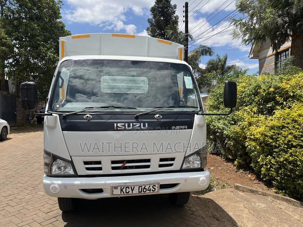 Isuzu NPR for Sale