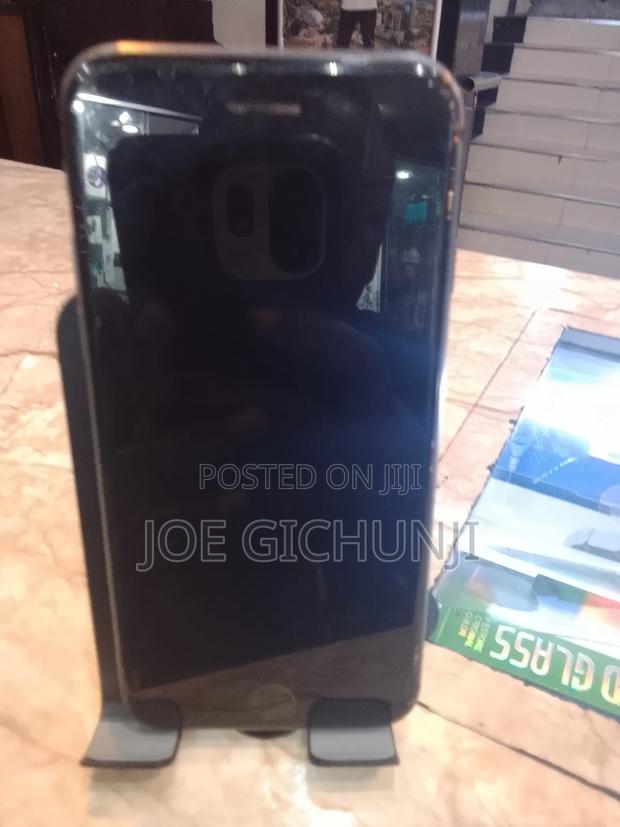 Apple iPhone 8 64 GB - main view