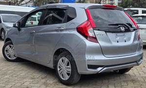 Honda Fit 2019 Silver