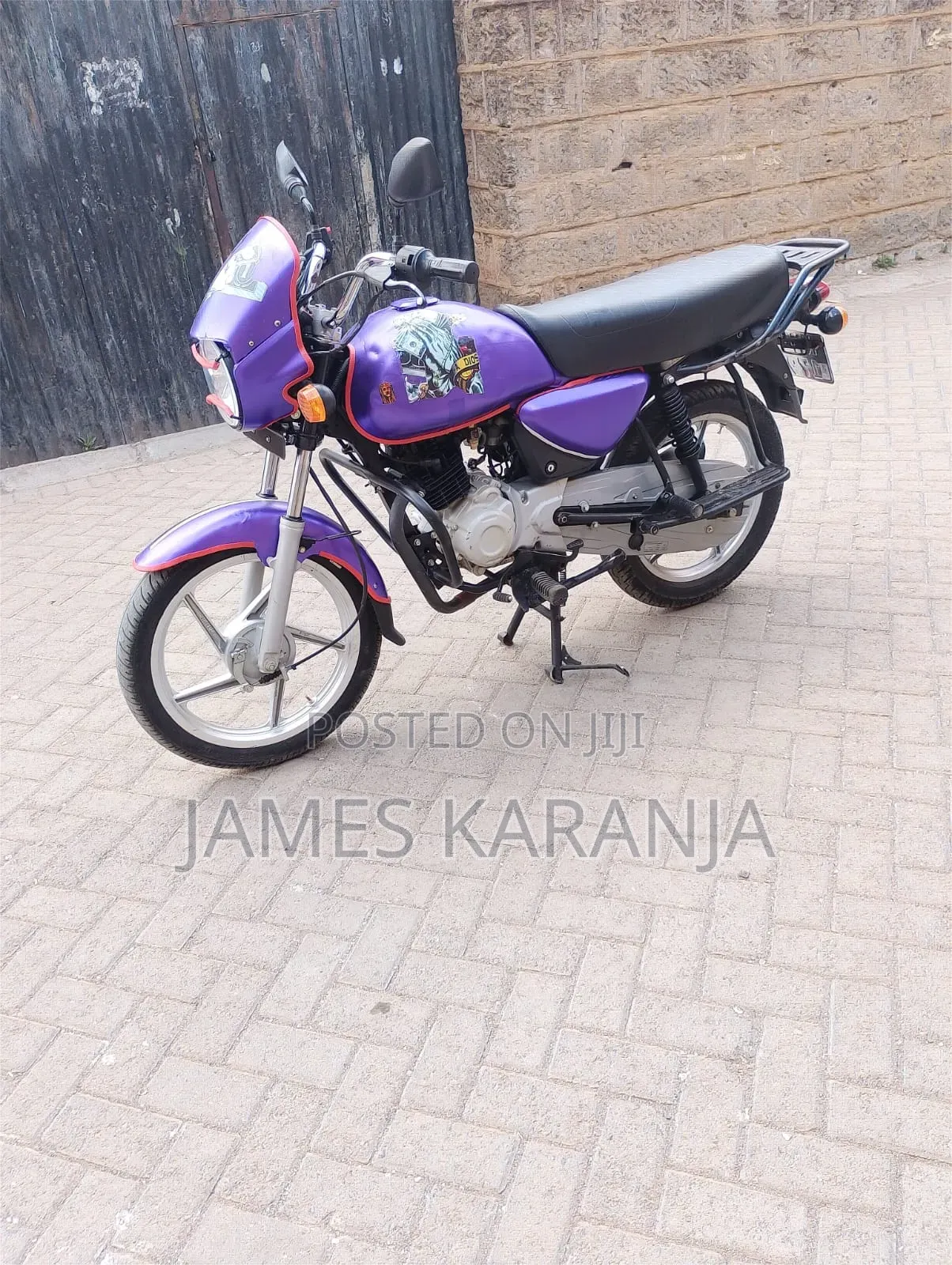 Bajaj Boxer 125 2025 Red