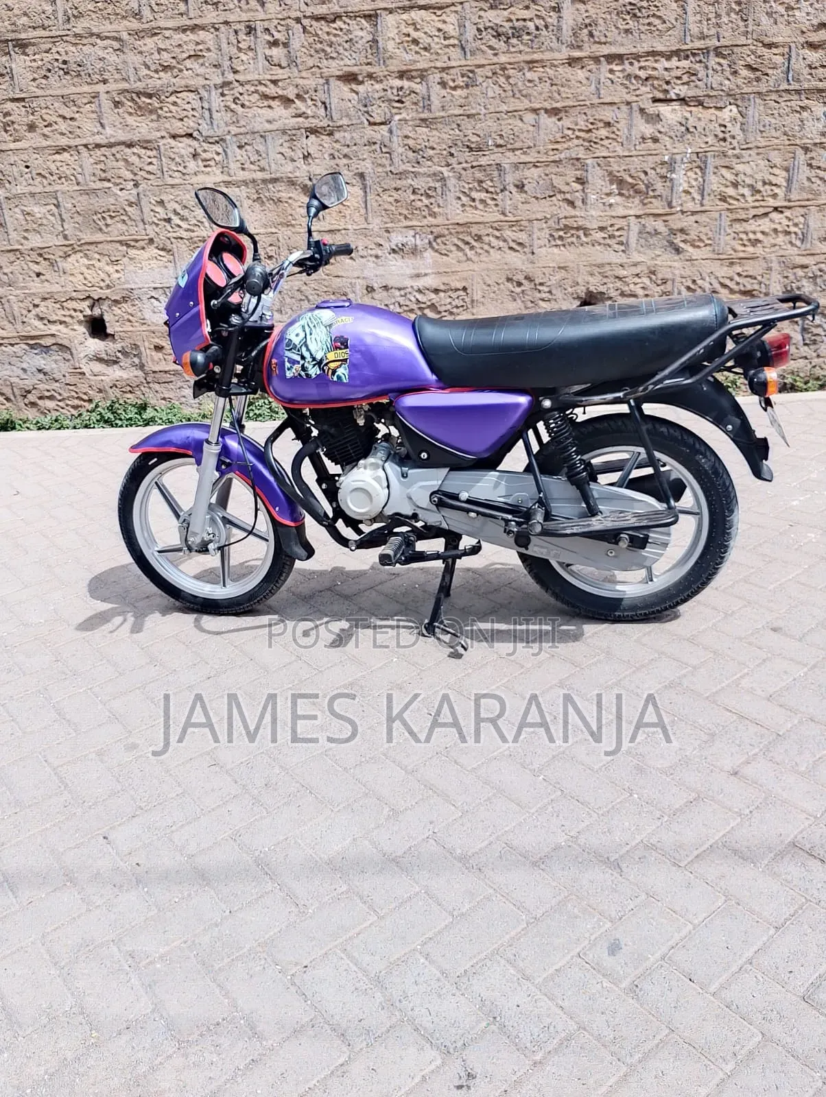Bajaj Boxer 125 2025 Red