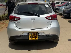 Mazda Demio 2017 Silver