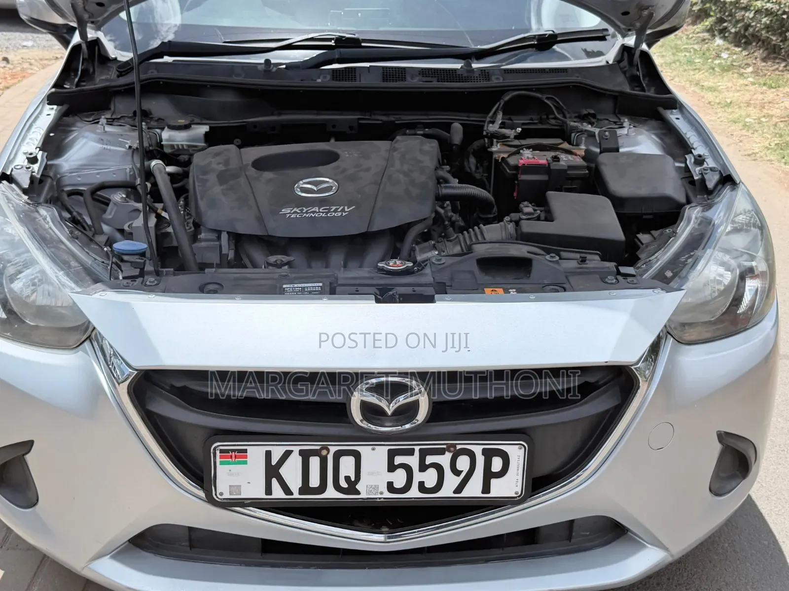 Mazda Demio 2017 Silver