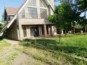 5bdrm Maisonette in Ole Kasasi for sale