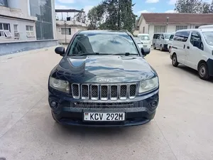 Jeep Cherokee 2012 Black