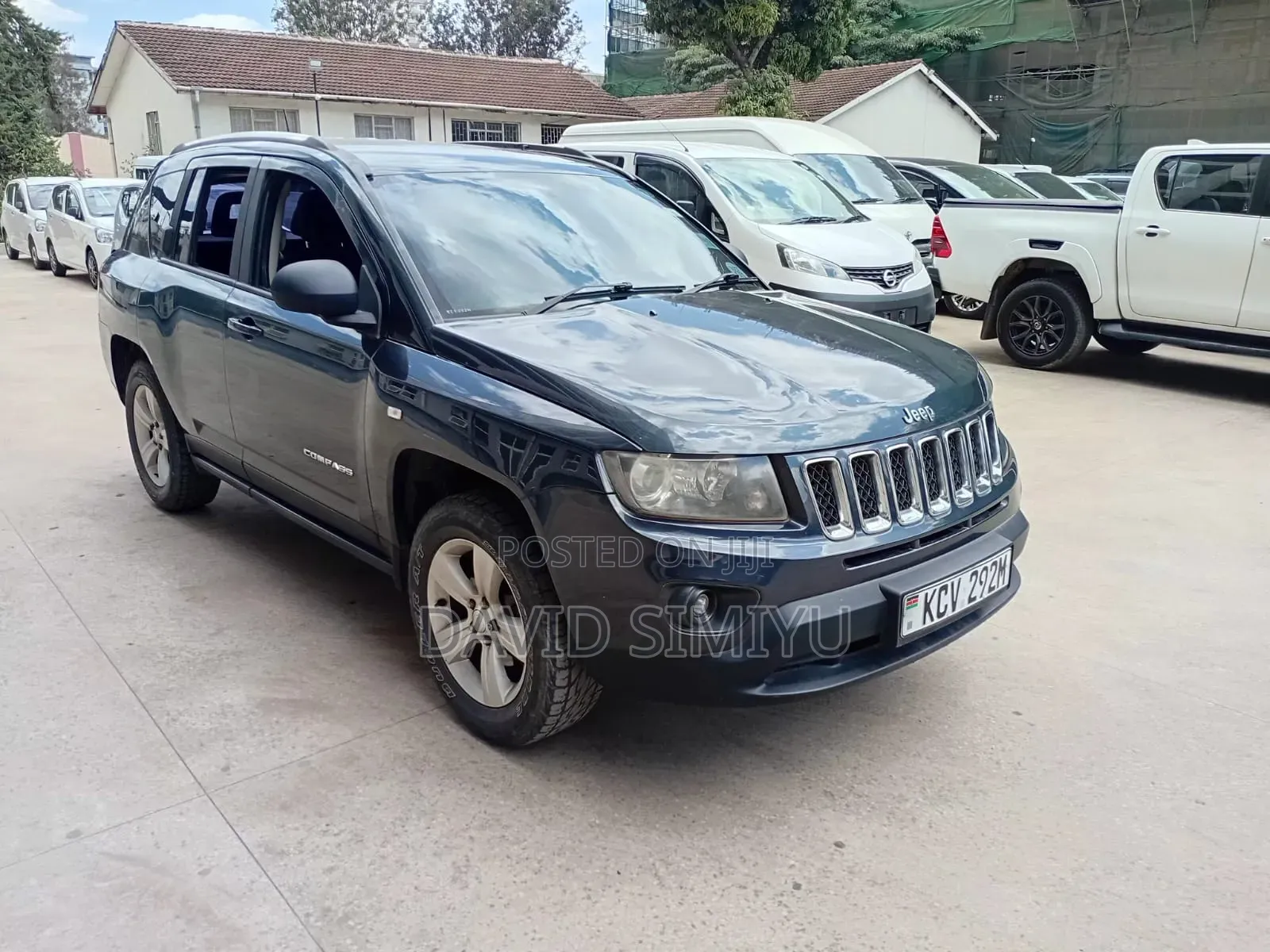 Jeep Cherokee 2012 Black