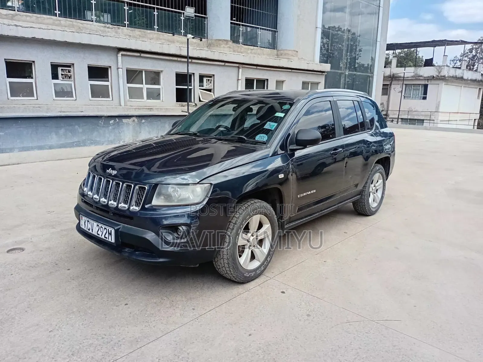 Jeep Cherokee 2012 Black