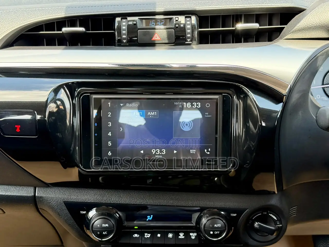 Toyota Hilux 2022 Green