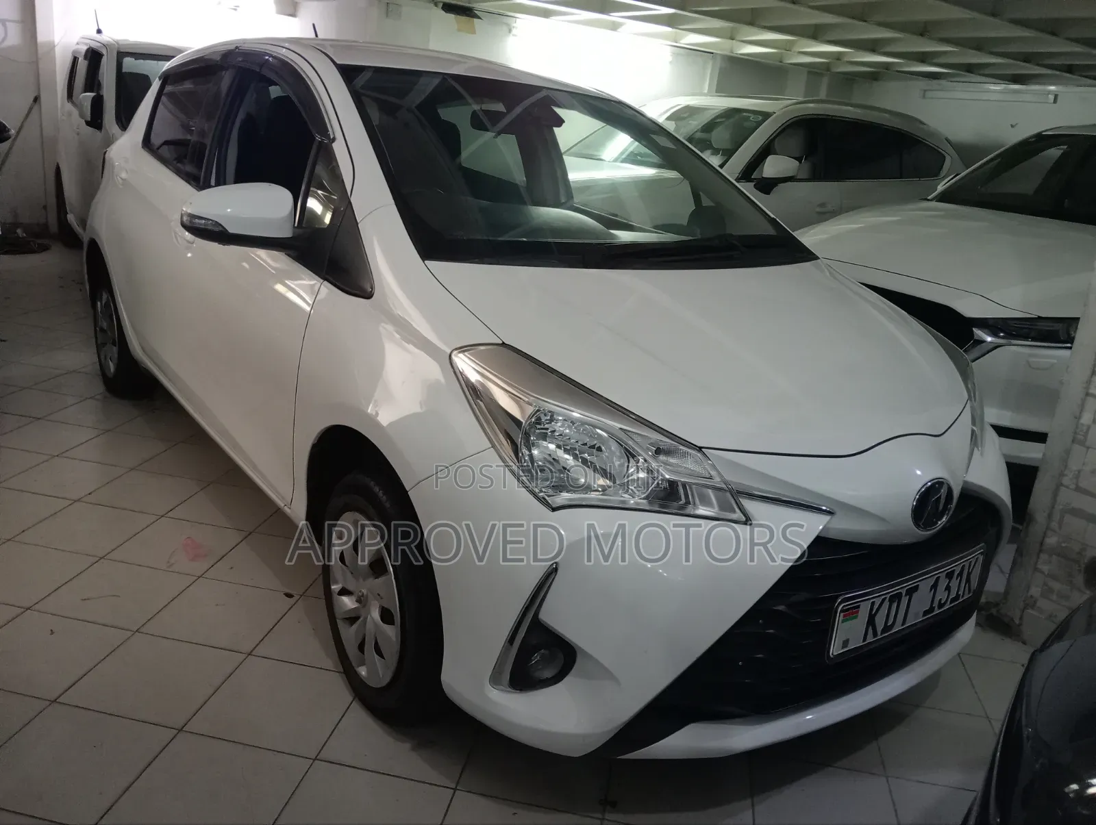 Toyota Vitz 2017 White