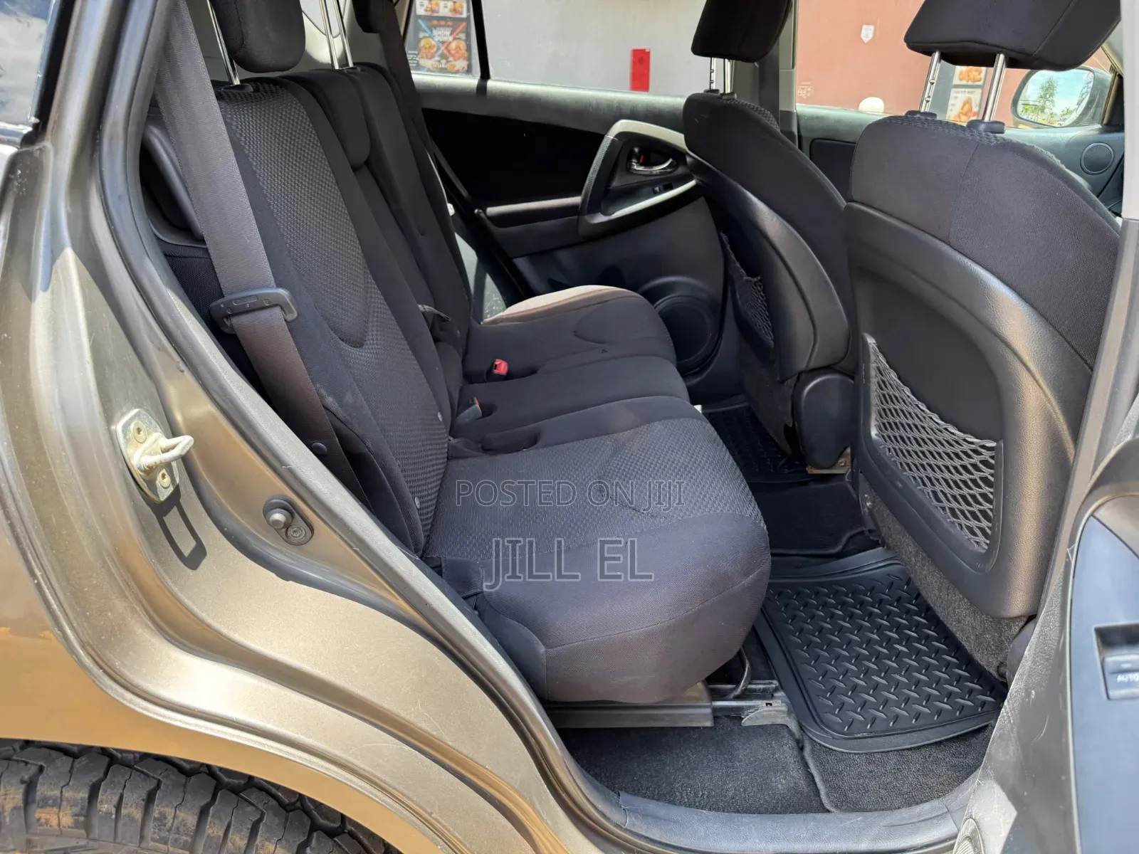Toyota RAV4 2010 Gray