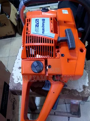 Husqvarna 272 Power Saw