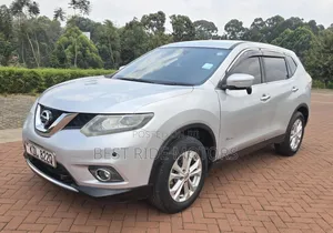 Nissan X-Trail 2.0 Hybrid FWD 2016 Silver