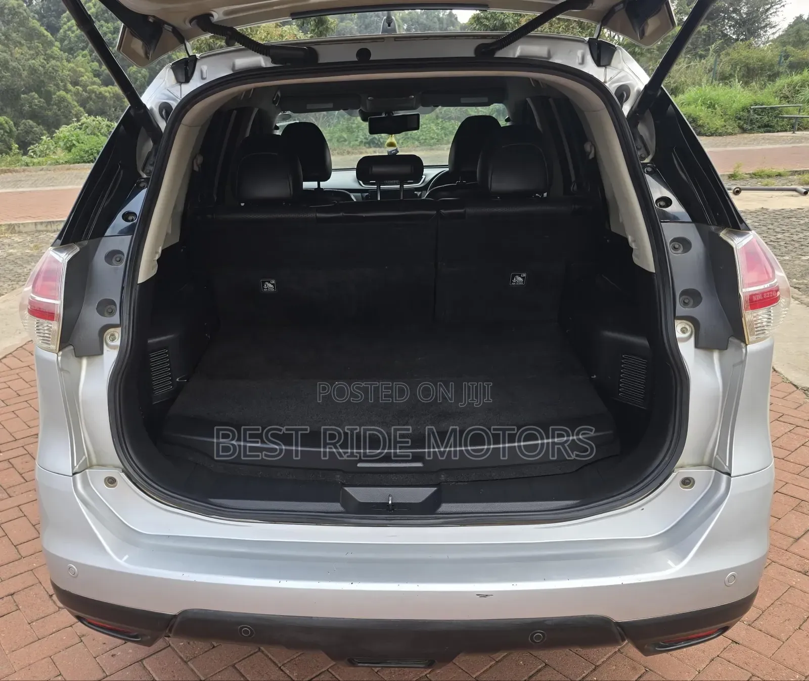 Nissan X-Trail 2.0 Hybrid FWD 2016 Silver