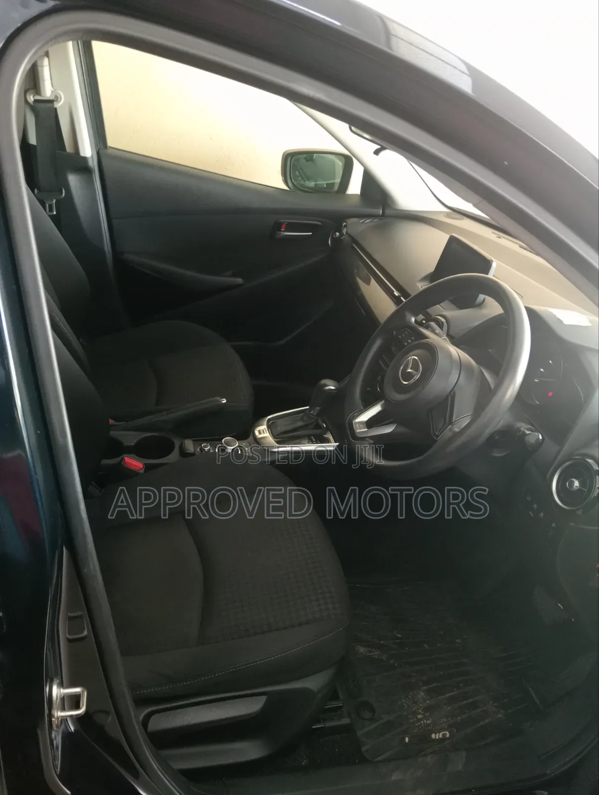 Mazda Demio 2019 Blue