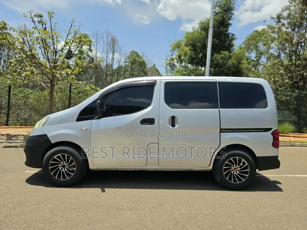 Nissan NV200 2014 Silver